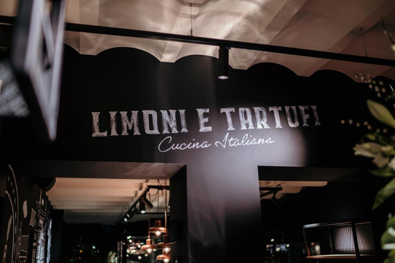 Hotel Saint-Amour ดูร์บี ภายนอก รูปภาพ
