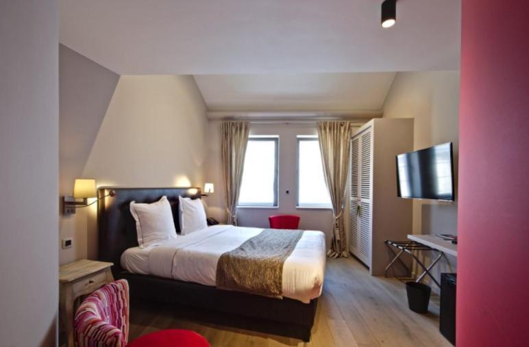 Hotel Saint-Amour ดูร์บี ภายนอก รูปภาพ