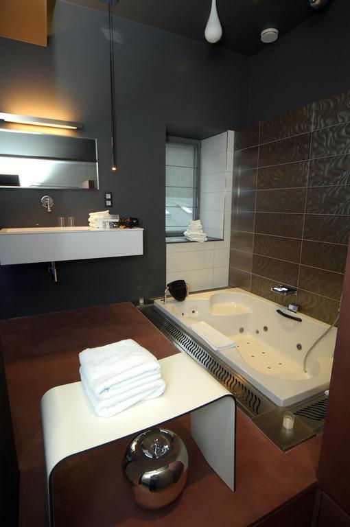 Hotel Saint-Amour ดูร์บี ภายนอก รูปภาพ