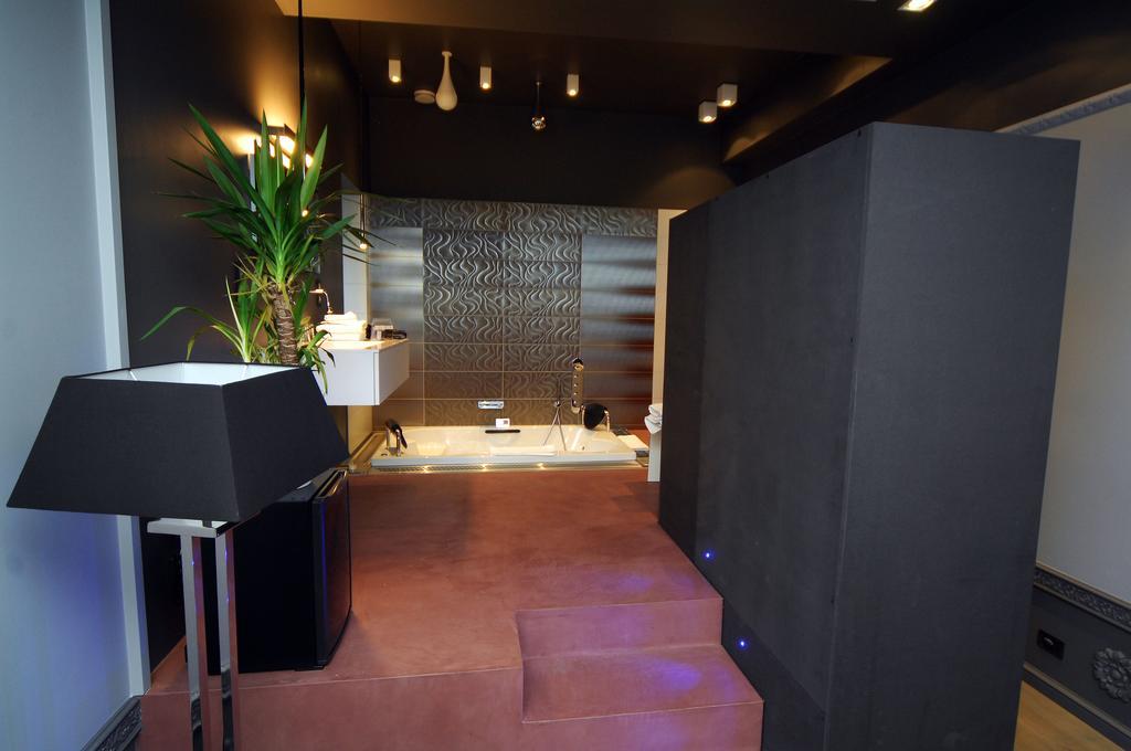 Hotel Saint-Amour ดูร์บี ภายนอก รูปภาพ